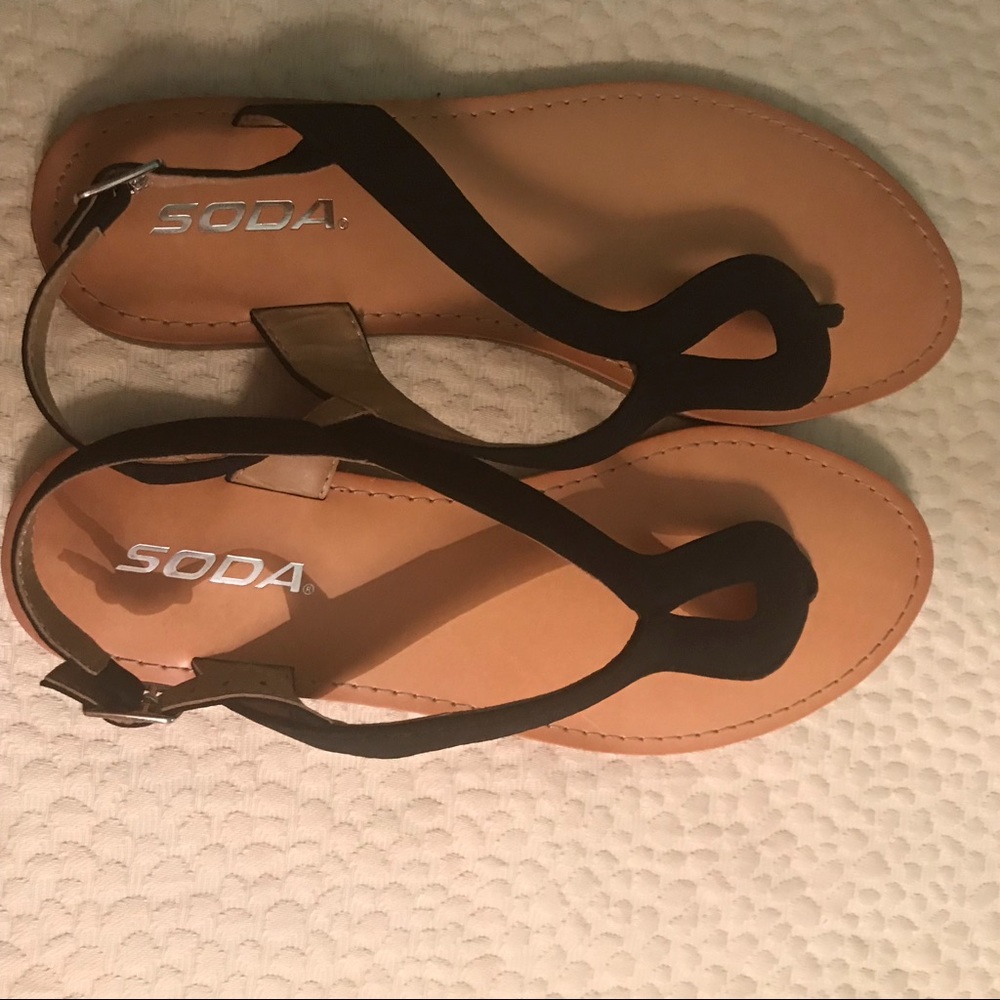 Black thong never been worn sandals.
